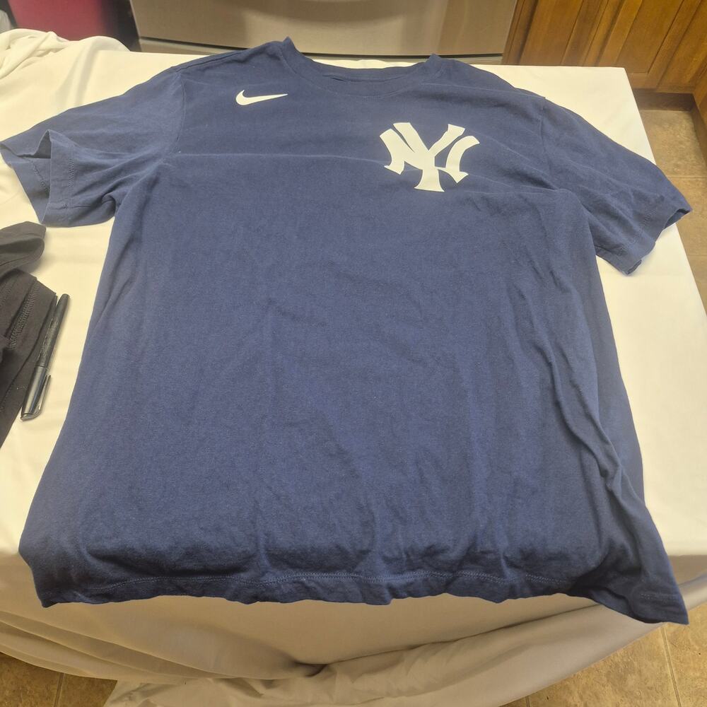 Nike New York Yankees Derek Jeter #2 T Shirt Mens XL Navy MLB Baseball